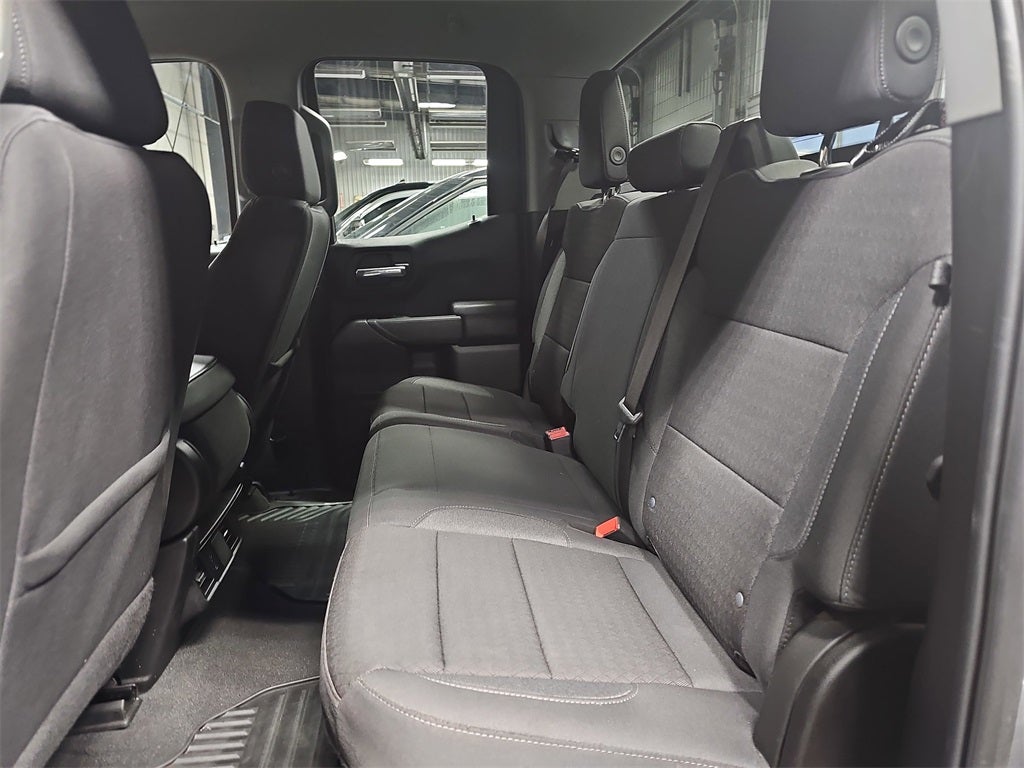 2025 Chevrolet Silverado Custom