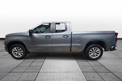 2025 Chevrolet Silverado Custom
