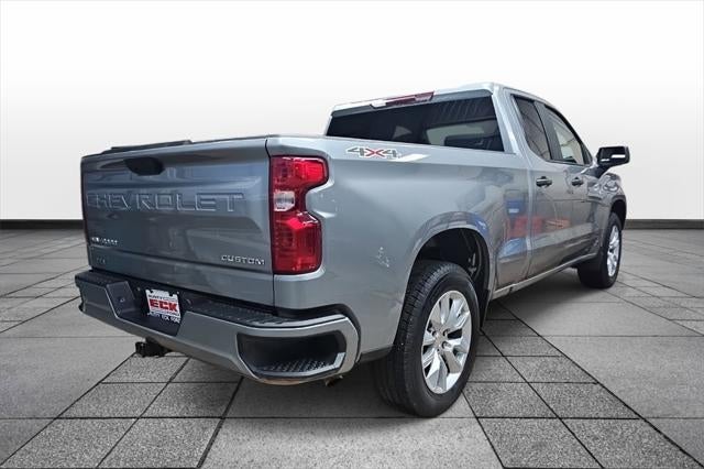 2025 Chevrolet Silverado Custom