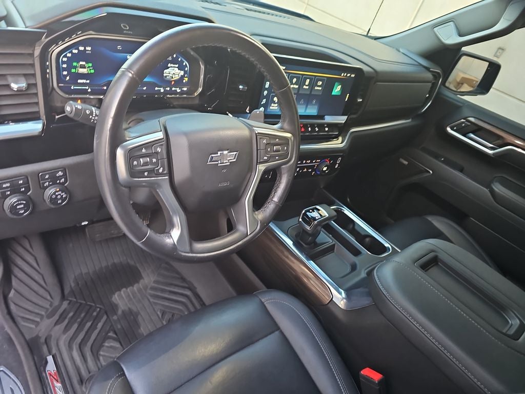 2022 Chevrolet Silverado RST