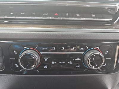 2022 Chevrolet Silverado RST