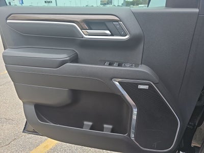 2022 Chevrolet Silverado RST