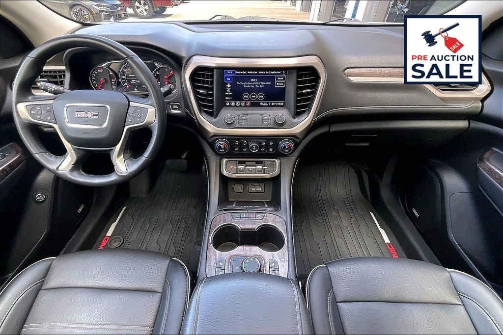 2022 GMC Acadia Denali