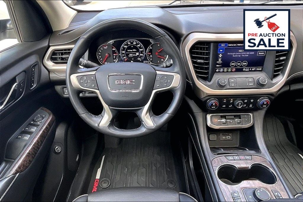 2022 GMC Acadia Denali