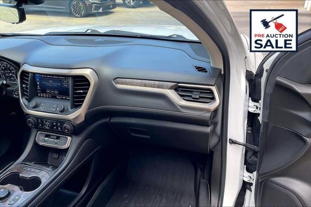2022 GMC Acadia Denali