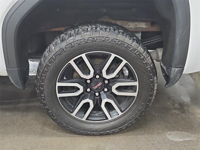 2022 GMC Sierra Limited AT4