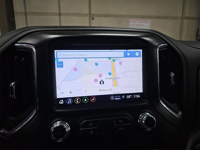 2022 GMC Sierra Limited AT4