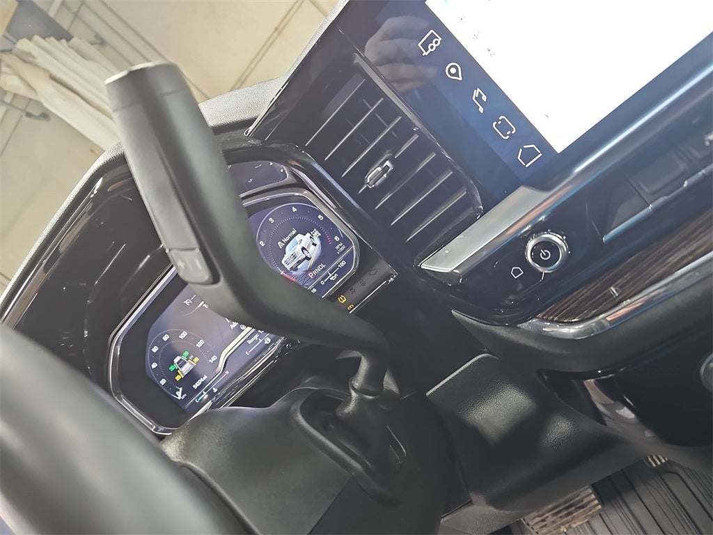 2023 GMC Sierra Elevation