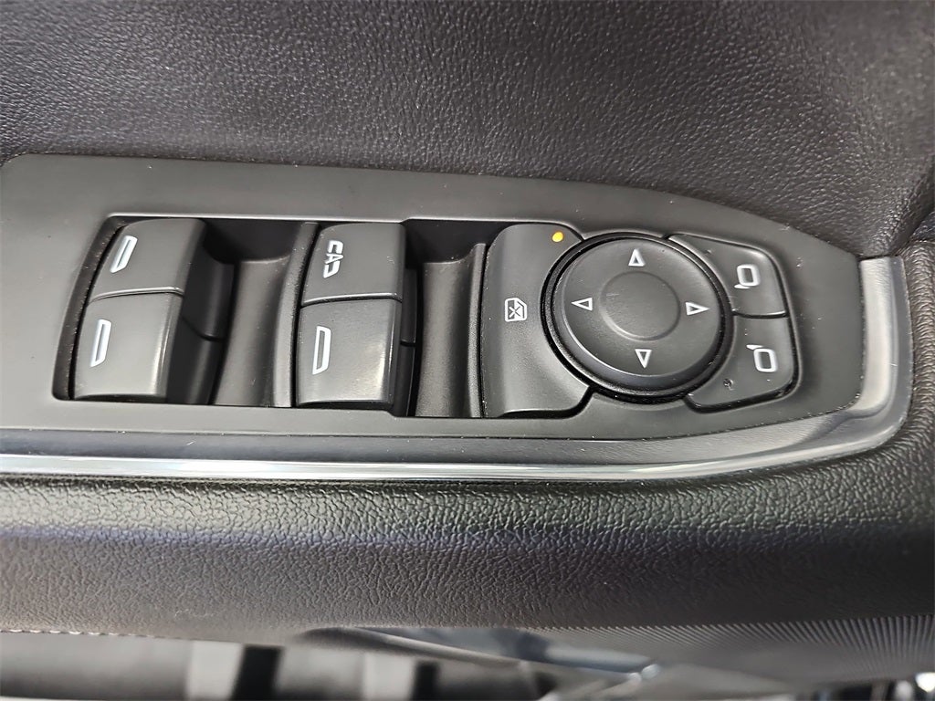 2023 GMC Sierra Elevation