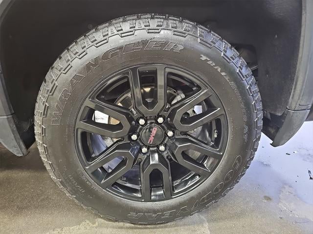 2023 GMC Sierra Elevation