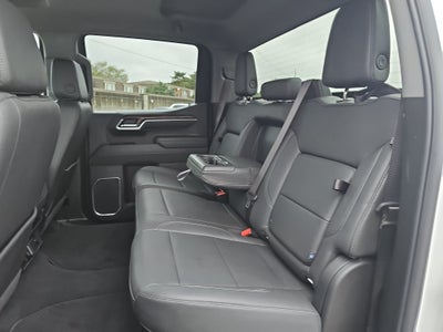 2025 GMC Sierra SLT