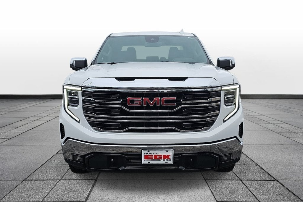 2025 GMC Sierra SLT