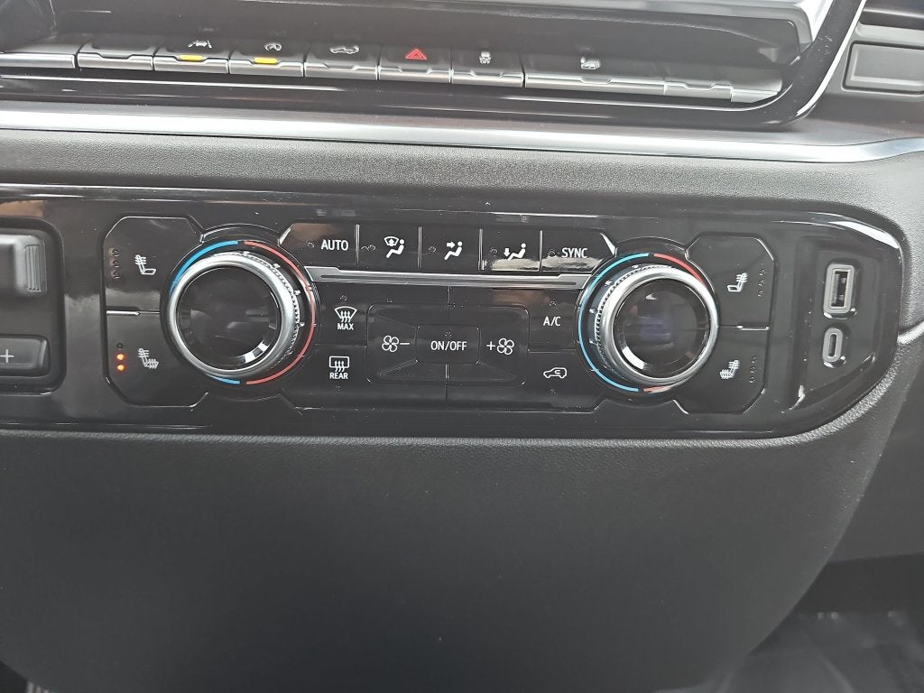 2025 GMC Sierra SLT