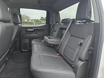 2025 GMC Sierra SLT