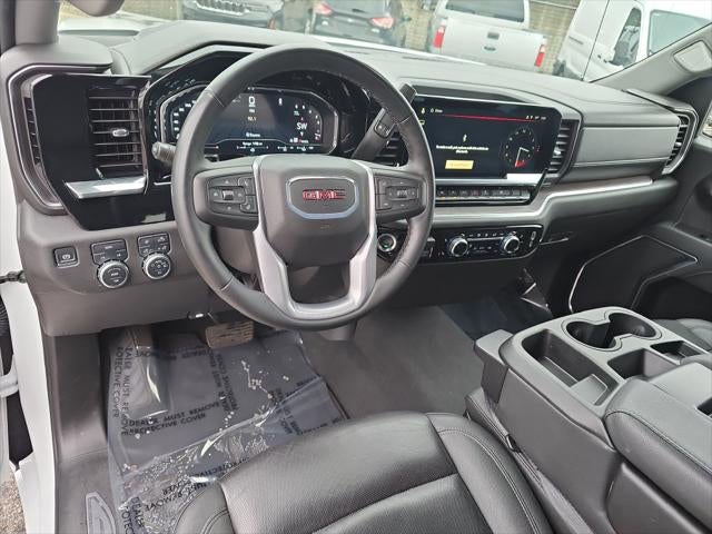 2025 GMC Sierra SLT