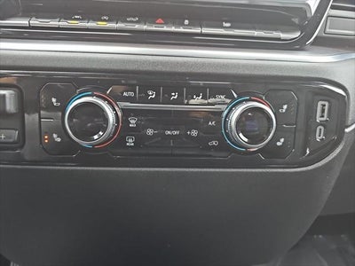 2025 GMC Sierra SLT