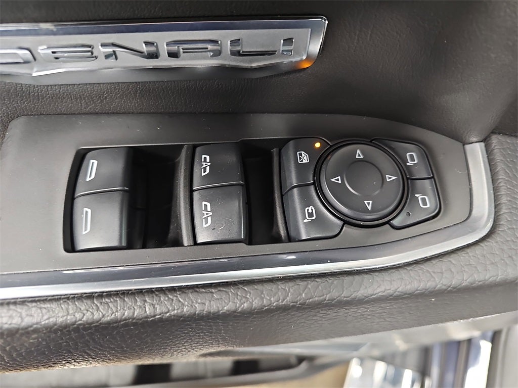 2024 GMC Sierra Denali