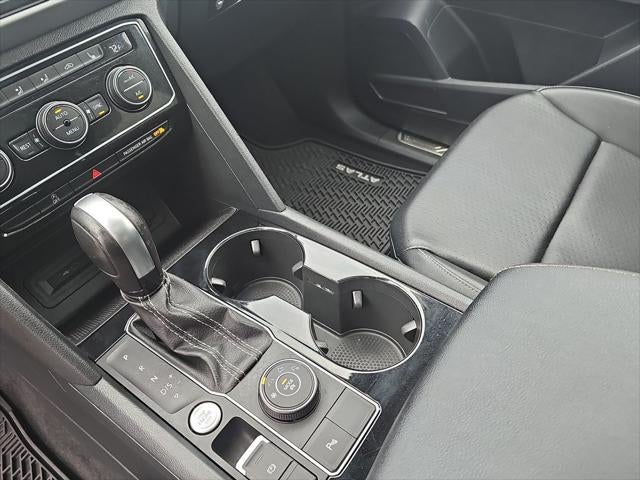 2022 Volkswagen Atlas 3.6L V6 SEL R-Line