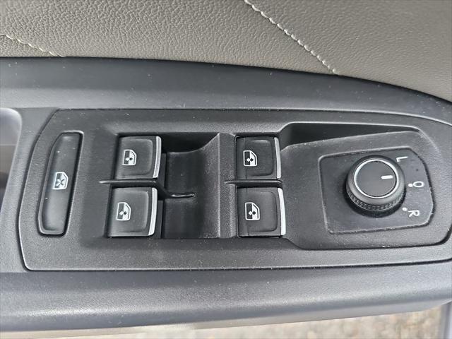 2022 Volkswagen Atlas 3.6L V6 SEL R-Line