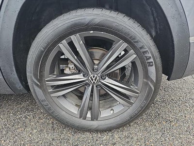 2022 Volkswagen Atlas 3.6L V6 SEL R-Line