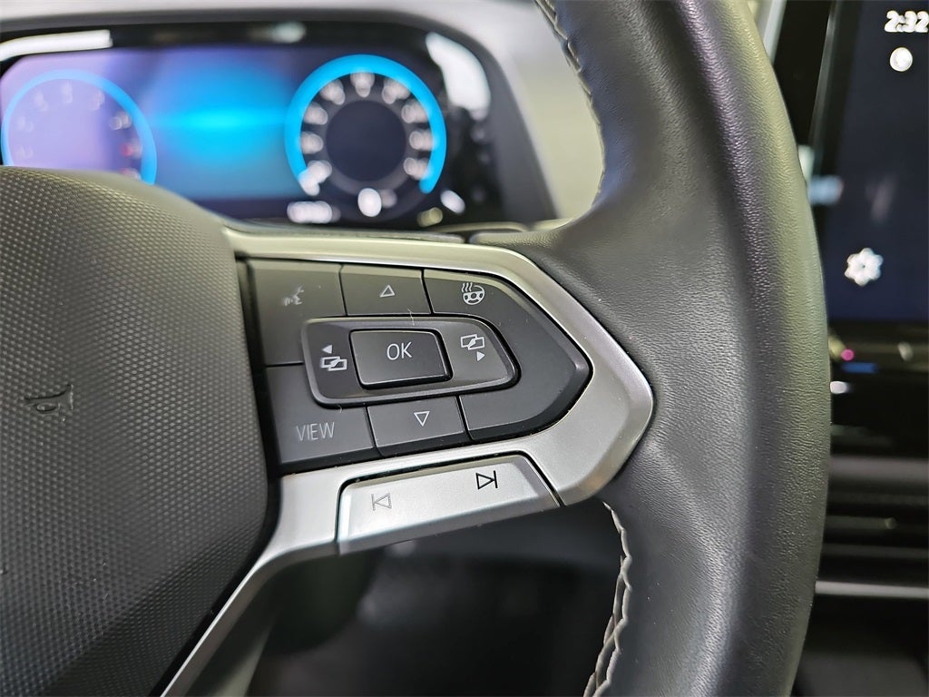 2024 Volkswagen Atlas Cross Sport 2.0T SE w/Technology