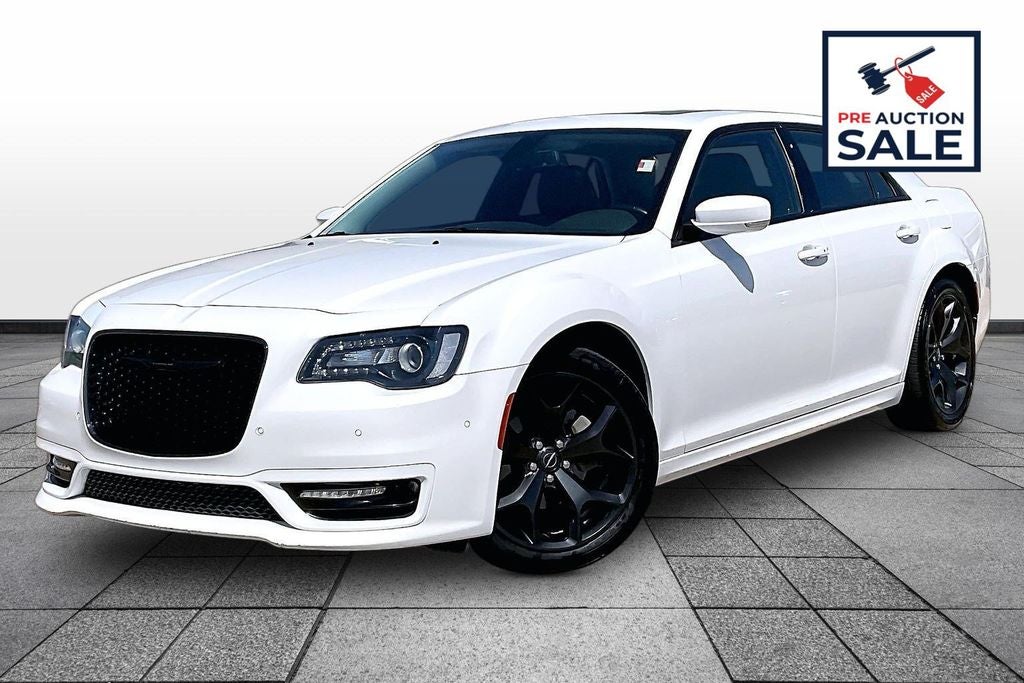2022 Chrysler 300 Touring