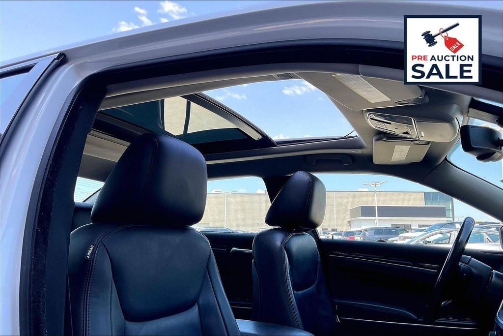 2022 Chrysler 300 Touring