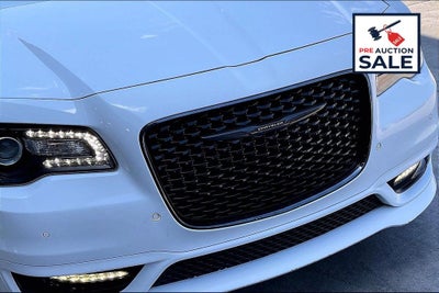 2022 Chrysler 300 Touring