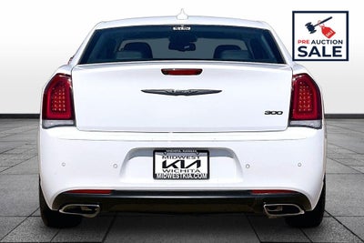 2022 Chrysler 300 Touring