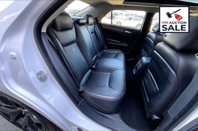 2022 Chrysler 300 Touring