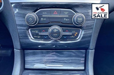 2022 Chrysler 300 Touring