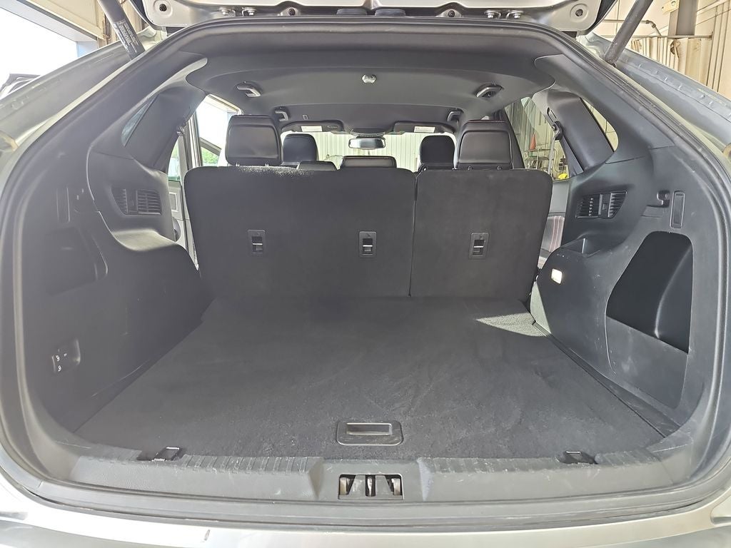 2021 Ford Edge ST Line