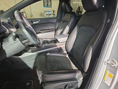 2021 Ford Edge ST Line