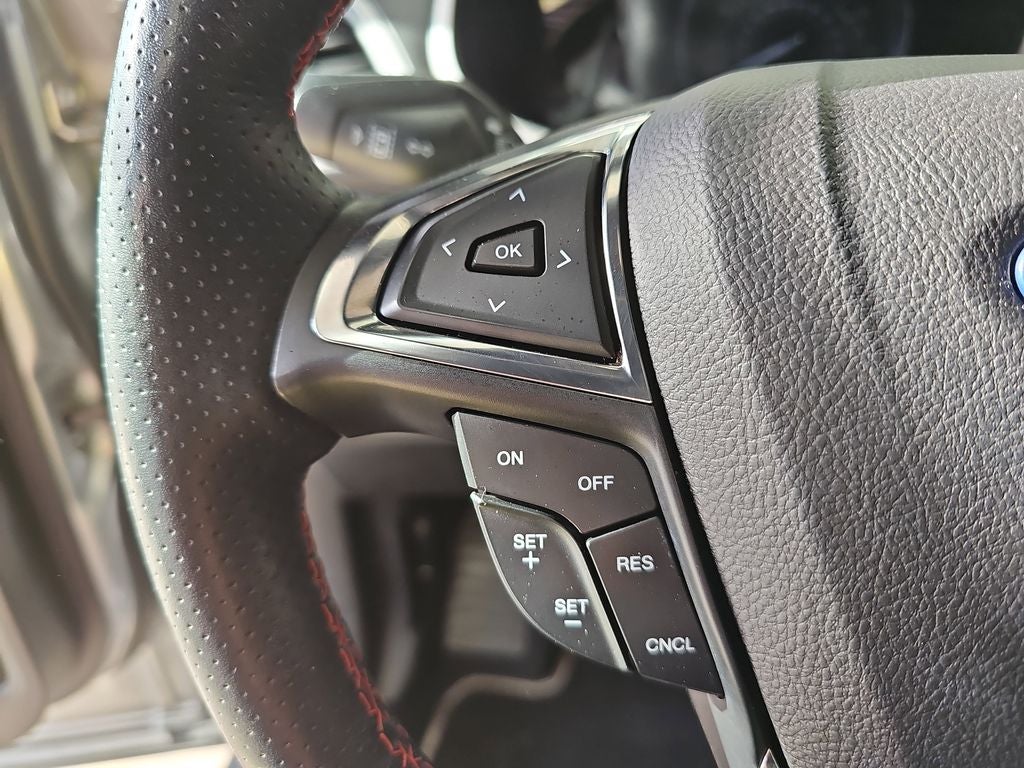 2021 Ford Edge ST Line