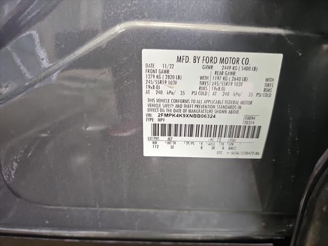 2022 Ford Edge Titanium