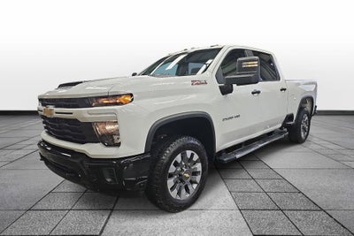 2024 Chevrolet Silverado HD Custom
