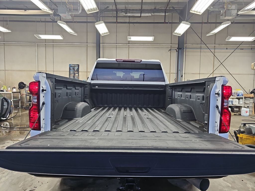 2024 Chevrolet Silverado HD Custom