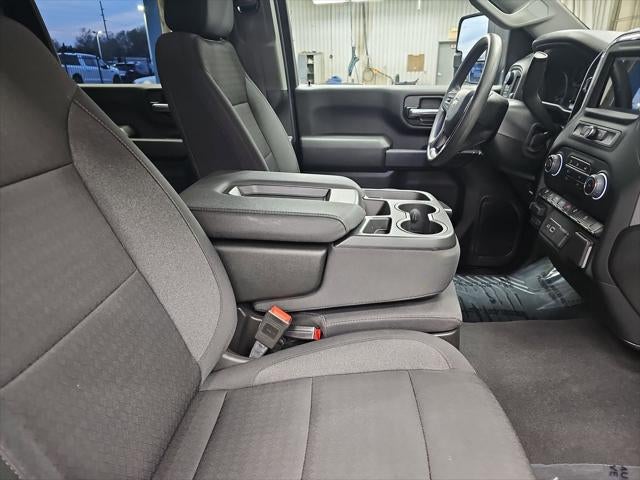 2024 Chevrolet Silverado HD Custom