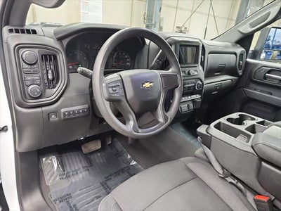 2024 Chevrolet Silverado HD Custom