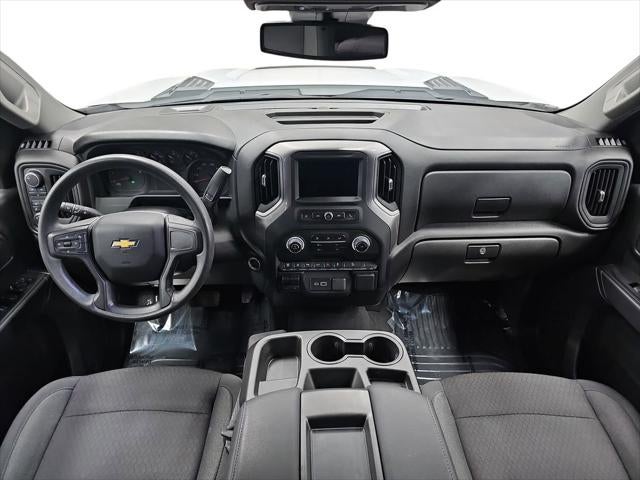 2024 Chevrolet Silverado HD Custom