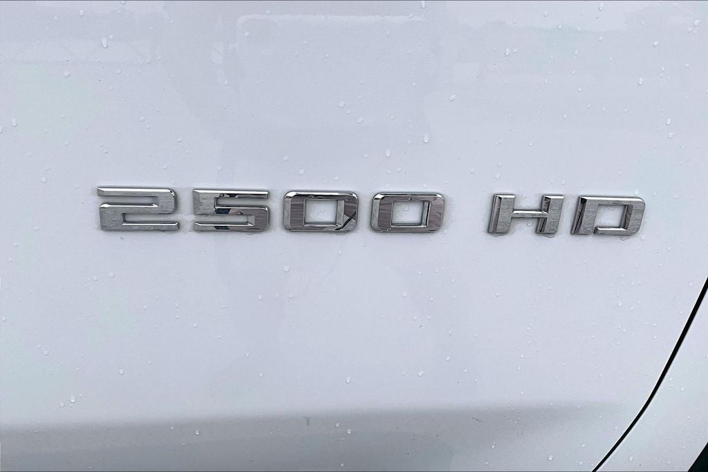2023 Chevrolet Silverado HD Custom