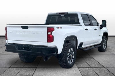 2023 Chevrolet Silverado HD Custom