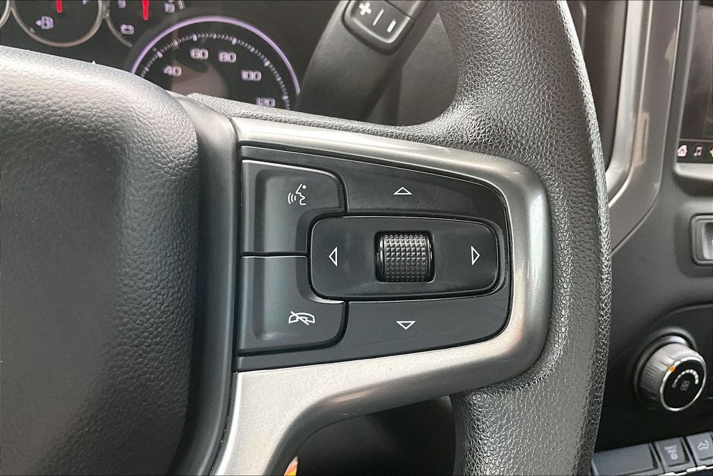 2023 Chevrolet Silverado HD Custom