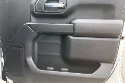 2023 Chevrolet Silverado HD Custom
