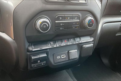 2023 Chevrolet Silverado HD Custom