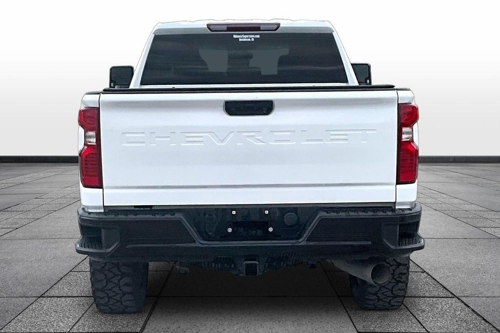 2023 Chevrolet Silverado HD Custom
