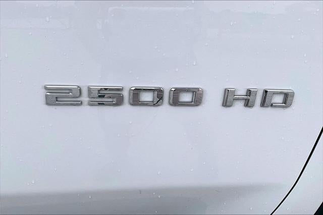 2023 Chevrolet Silverado HD Custom