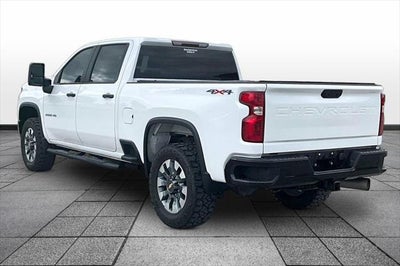 2023 Chevrolet Silverado HD Custom