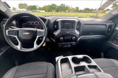 2023 Chevrolet Silverado HD Custom