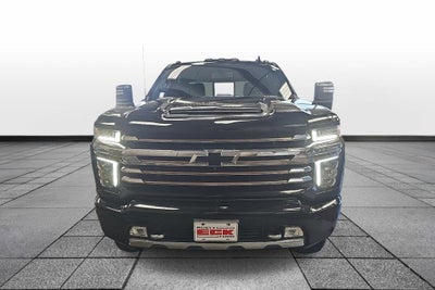 2022 Chevrolet Silverado HD High Country